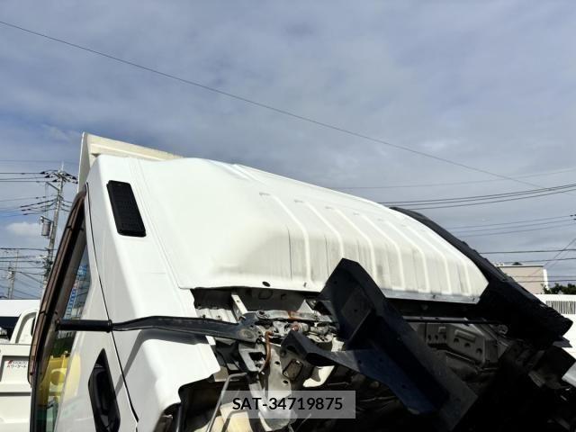 Isuzu ELF TRUCK 2015-03 8335697-19