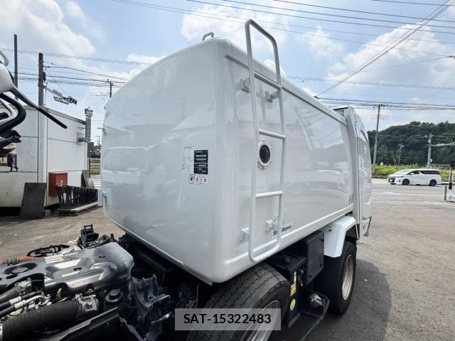 Isuzu ELF TRUCK 2014-09 8335685-9