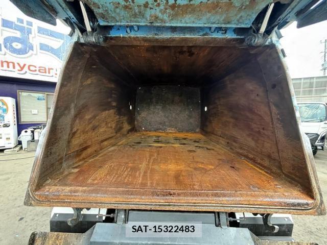 Isuzu ELF TRUCK 2014-09 8335685-28