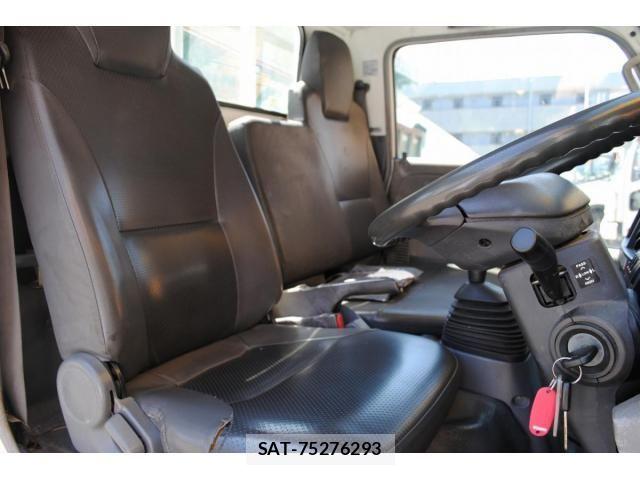Isuzu ELF TRUCK 2009-09 8335708-26
