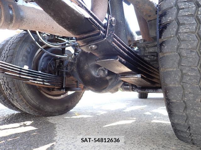 Isuzu ELF TRUCK 2015-09 8335689-19