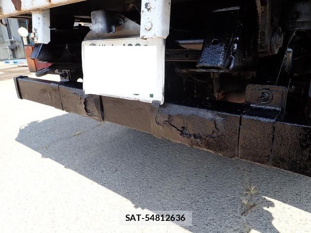 Isuzu ELF TRUCK 2015-09 8335689-26