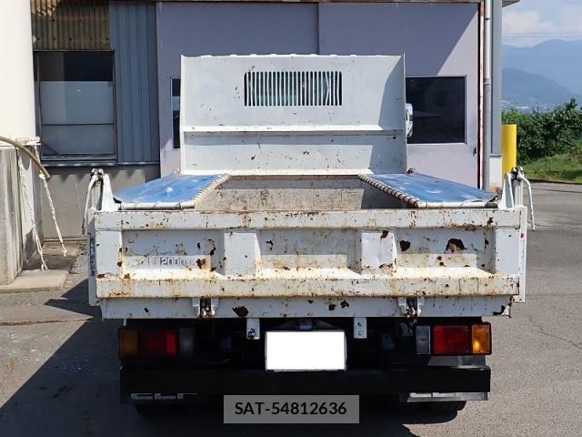 Isuzu ELF TRUCK 2015-09 8335689-5