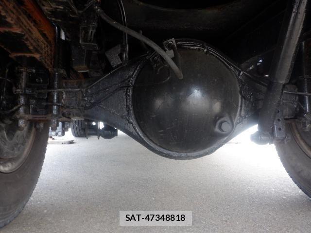 Isuzu ELF TRUCK 2010-06 8335704-22