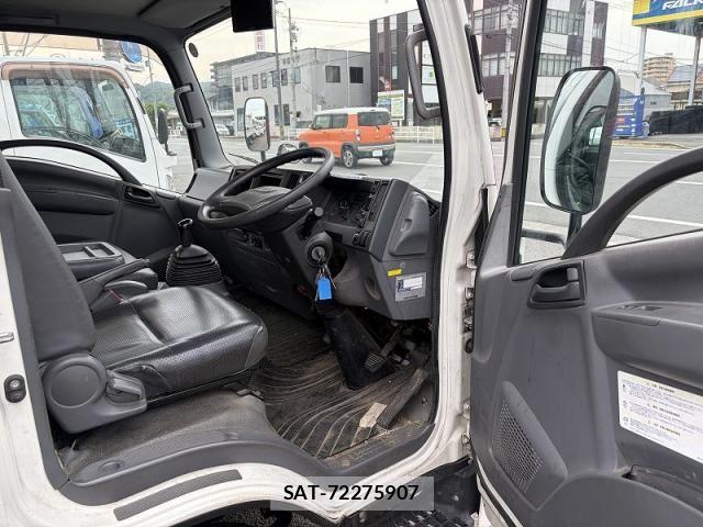 Isuzu ELF TRUCK 2020-06 8334519-11