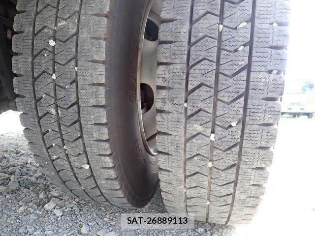 Isuzu ELF TRUCK 2024-02 8335681-24