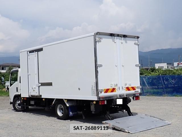 Isuzu ELF TRUCK 2024-02 8335681-3