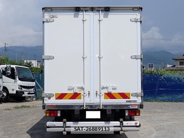 Isuzu ELF TRUCK 2024-02 8335681-5