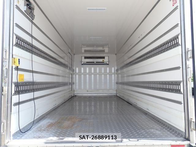 Isuzu ELF TRUCK 2024-02 8335681-7