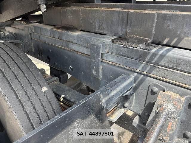 Isuzu ELF TRUCK 1992-04 8335695-24
