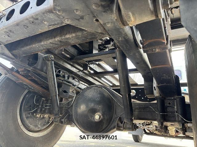 Isuzu ELF TRUCK 1992-04 8335695-25
