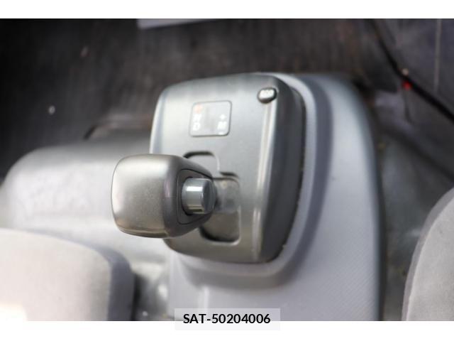 Isuzu ELF TRUCK 2012-06 8335710-15