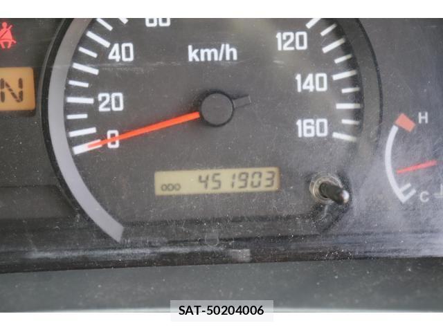 Isuzu ELF TRUCK 2012-06 8335710-16