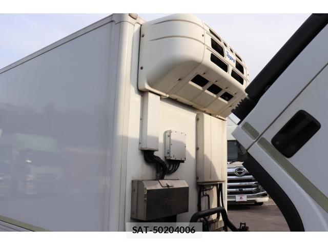 Isuzu ELF TRUCK 2012-06 8335710-22