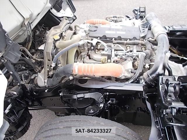 Isuzu ELF TRUCK 2020-03 8335687-9