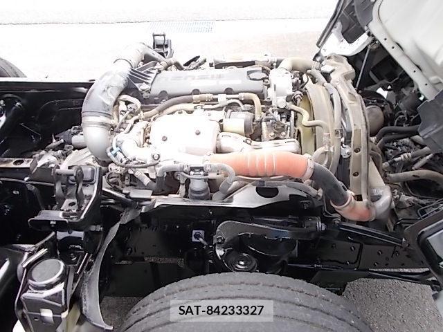 Isuzu ELF TRUCK 2020-03 8335687-14