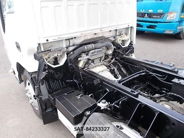 Isuzu ELF TRUCK 2020-03 8335687-19