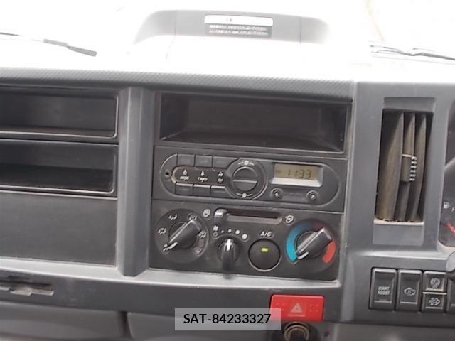Isuzu ELF TRUCK 2020-03 8335687-3