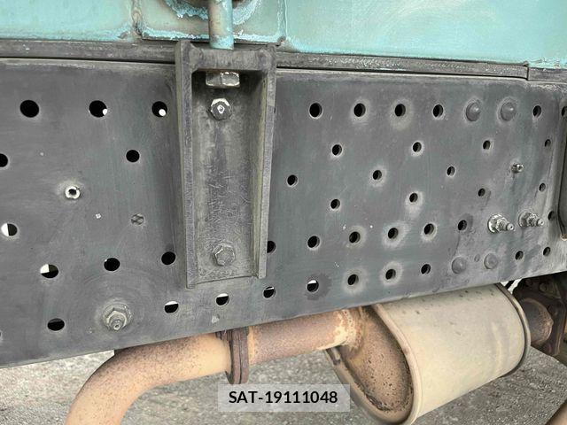 Isuzu ELF TRUCK 2014-08 8335694-28