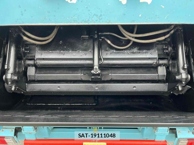 Isuzu ELF TRUCK 2014-08 8335694-8
