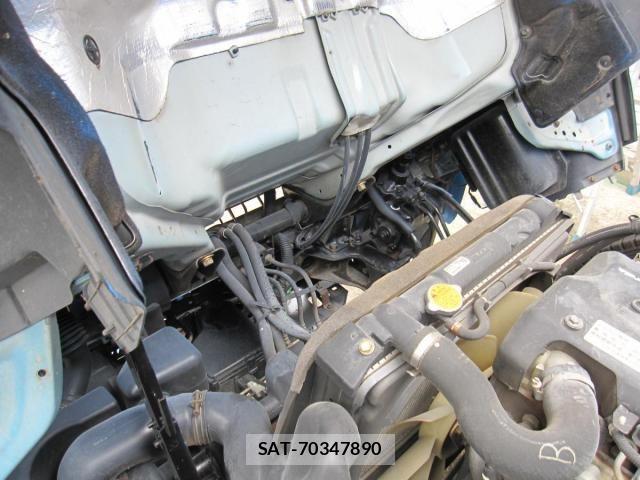 Isuzu ELF TRUCK 2000-10 8335692-22