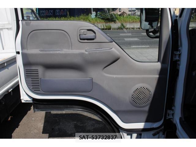 Isuzu ELF TRUCK 2010-05 8335709-25