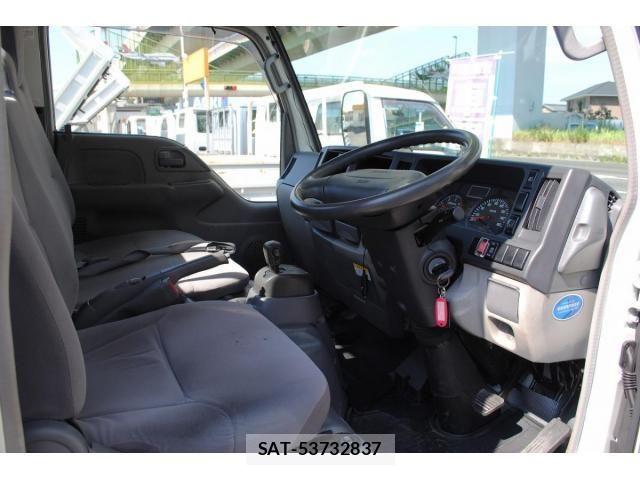 Isuzu ELF TRUCK 2010-05 8335709-26