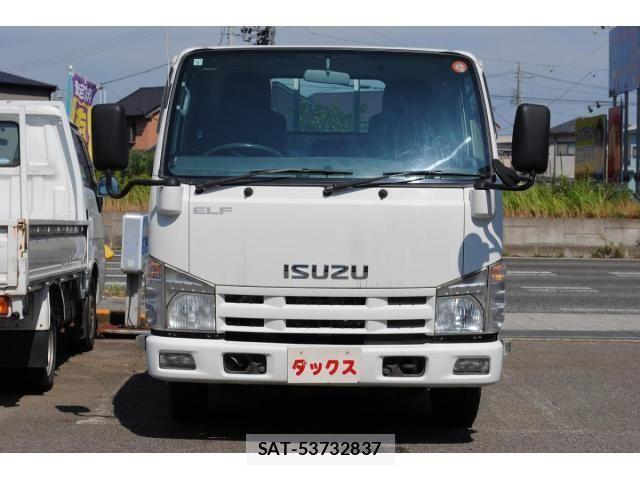 Isuzu ELF TRUCK 2010-05 8335709-4
