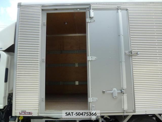 Isuzu ELF TRUCK 2023-06 8335680-9