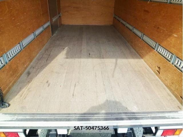 Isuzu ELF TRUCK 2023-06 8335680-13