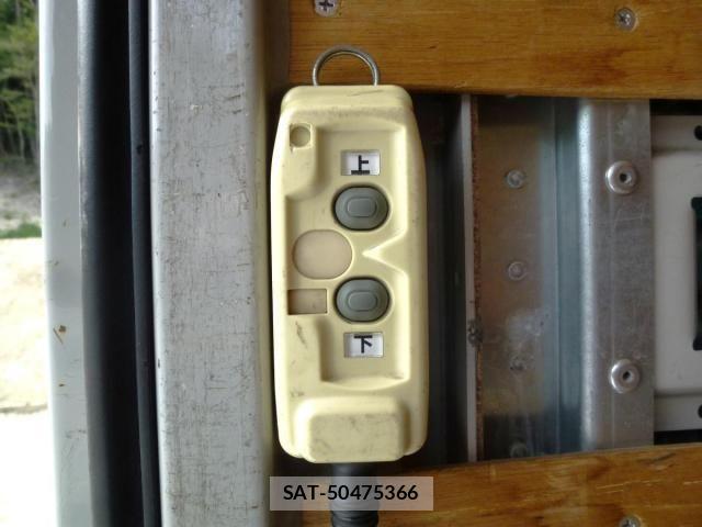 Isuzu ELF TRUCK 2023-06 8335680-19