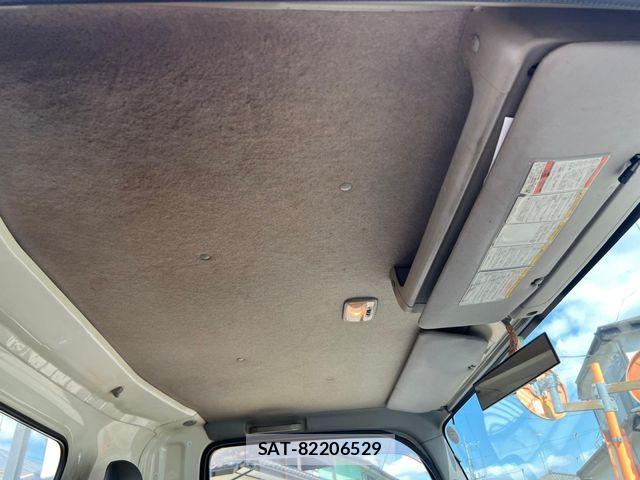 Isuzu ELF TRUCK 2015-08 8335712-13