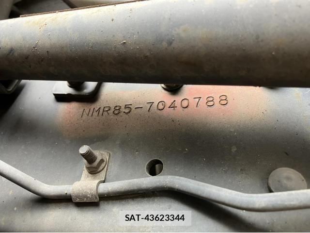 Isuzu ELF TRUCK 2018-06 8335701-23