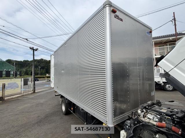 Isuzu ELF TRUCK 2015-06 8335698-13
