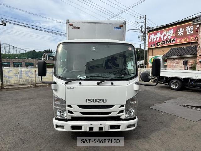 Isuzu ELF TRUCK 2015-06 8335698-1