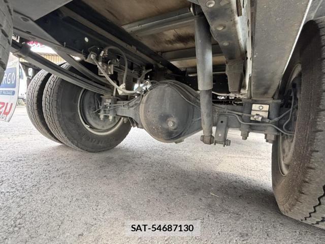 Isuzu ELF TRUCK 2015-06 8335698-21
