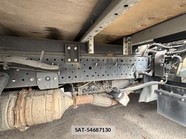 Isuzu ELF TRUCK 2015-06 8335698-26
