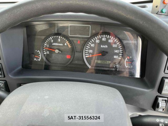 Isuzu ELF TRUCK 2015-12 8335699-21