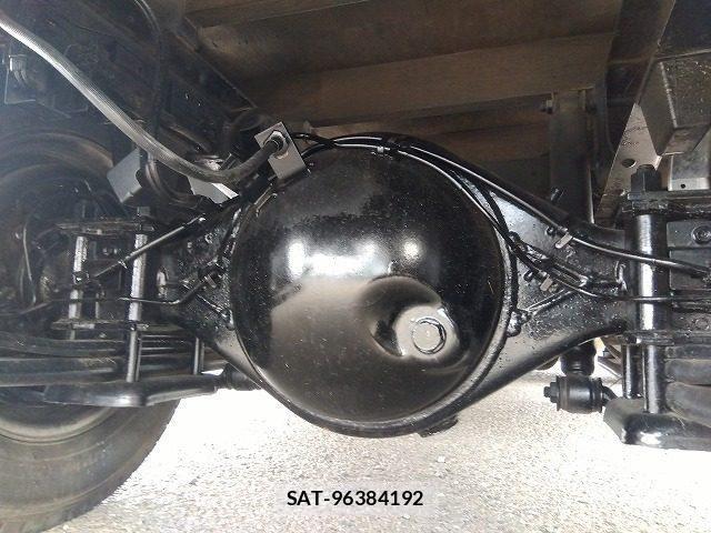 Isuzu ELF TRUCK 2015-08 8335702-21