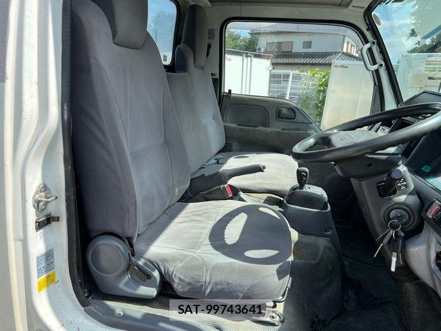 Isuzu ELF TRUCK 2013-07 8335713-10