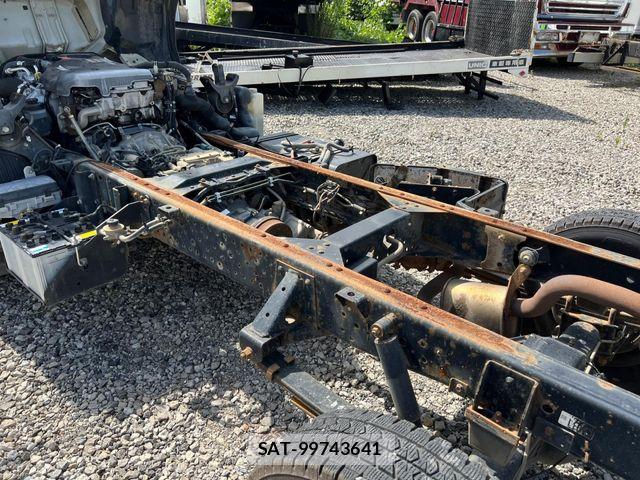 Isuzu ELF TRUCK 2013-07 8335713-16