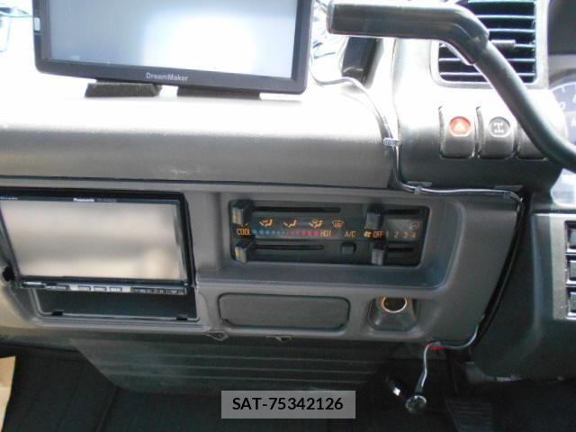 Isuzu ELF TRUCK 2003-03 8335684-16