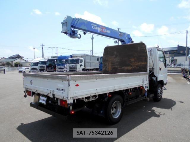 Isuzu ELF TRUCK 2003-03 8335684-3
