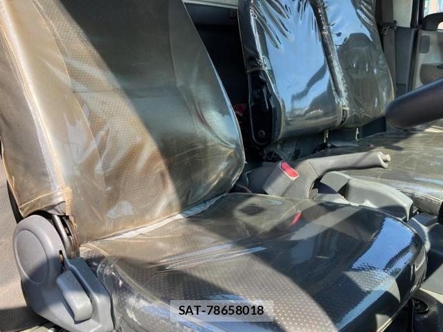 Isuzu ELF TRUCK 2013-07 8335706-15