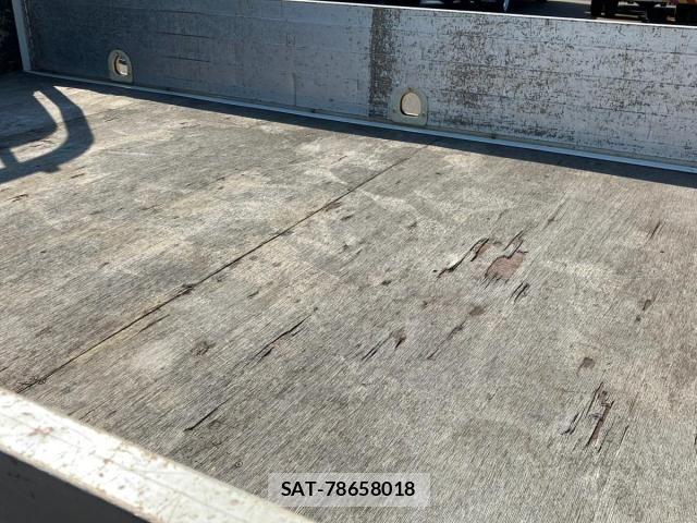 Isuzu ELF TRUCK 2013-07 8335706-8