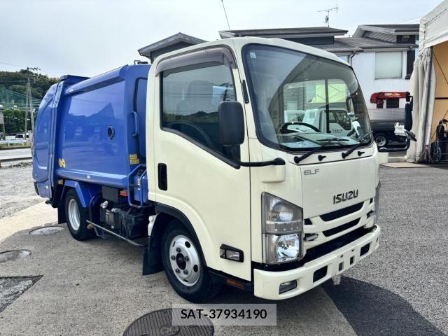 Isuzu ELF TRUCK 2017-11 8335688-2