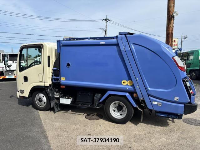 Isuzu ELF TRUCK 2017-11 8335688-7