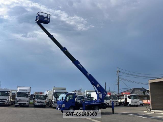 Isuzu ELF TRUCK 2012-08 8335682-0