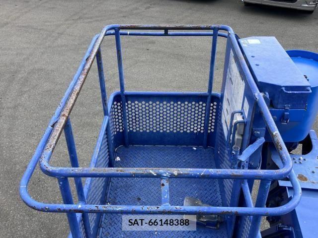 Isuzu ELF TRUCK 2012-08 8335682-9