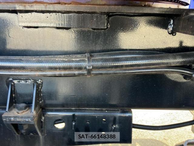 Isuzu ELF TRUCK 2012-08 8335682-14